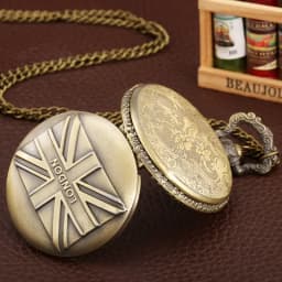 Vintage Bronze London Quartz Pocket Watch Arabic Numerals Face Nostalgic Necklace Pendant Gift Series