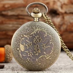 Retro Cartoon Sparkle Glasses Graphic Quartz Pocket Watch - A Timeless Accessory!