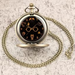 Retro Cartoon Sparkle Glasses Graphic Quartz Pocket Watch - A Timeless Accessory!