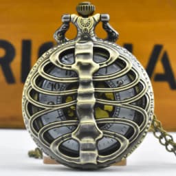 Retro Charm Fashion Hollow out Large Skeleton Carving Gold Faced Quartz Pocket Watch Steampunk Men's and Women's Necklace Pendan