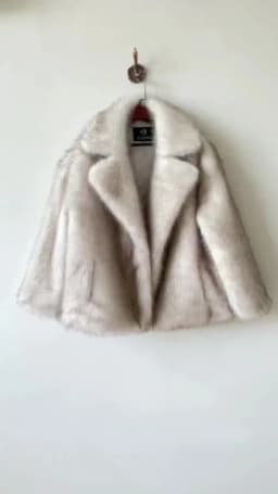New Street Style Long Plush Coat Women With Thick Warm Cold Autumn Winter Faux Fur Coat High-Quality Fluffy Dyed Fox Fur Jacket