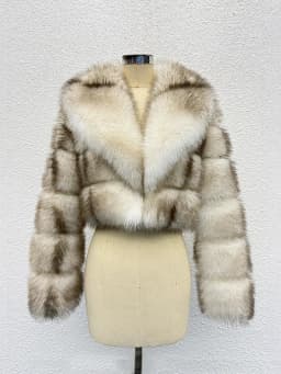 ZADORIN Trend Fur Top New Cropped Faux Fur Coat Woman Clothing Furry Faux Fur Jacket Winter Coats for Woman Outerwears Top Mujer