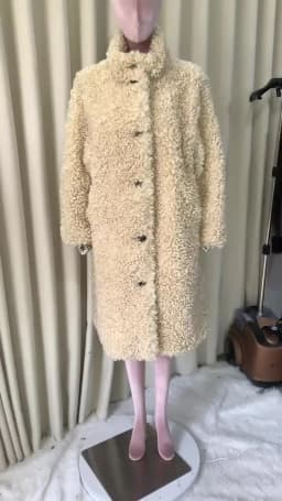 Lautaro Winter Long Loose Casual Soft Thick Warm Fluffy Black Faux Fur Coat Women Stand Collar Hairy Furry Fuzzy Overcoat 2023