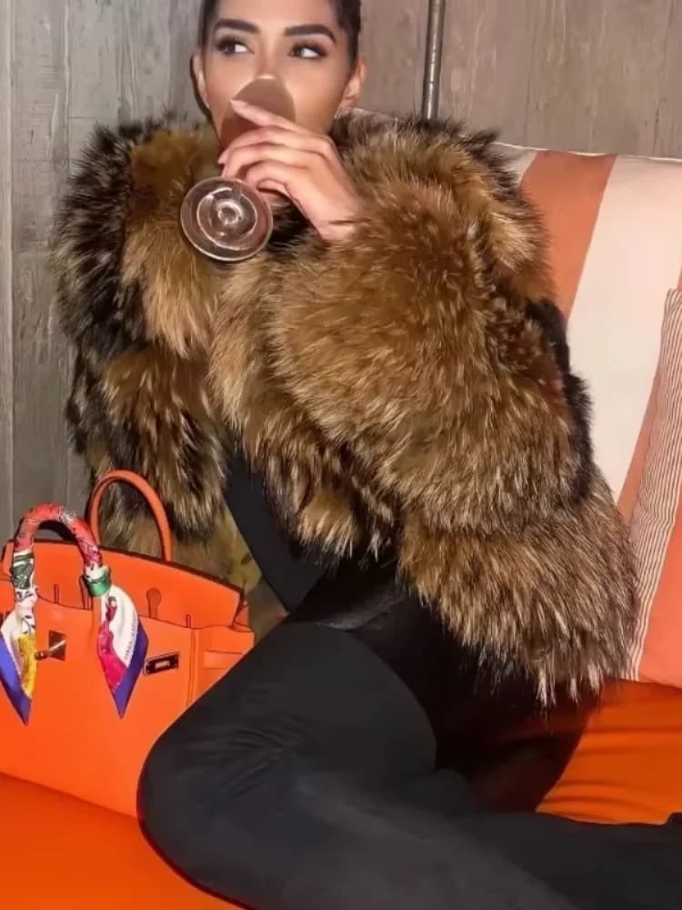 Fashion Faux Fur Short Coat Women's Brown Beige Contrast Color Long Sleeve Warm Winter Jacket 2026 Spring New Casual Outerwear