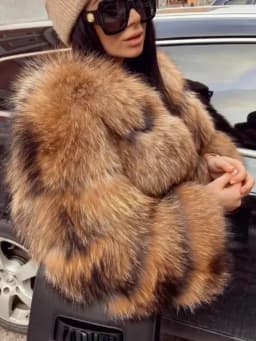 Fashion Faux Fur Short Coat Women's Brown Beige Contrast Color Long Sleeve Warm Winter Jacket 2026 Spring New Casual Outerwear