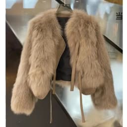 Imitation Fox Fur Grass Coat Women's Short 2026 Autumn/Winter New Korean Version Versatile Lace Up Thick Top Female Warm Outwear