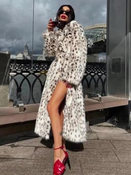 Neo Mint Luxury Maxi Long Leopard Belted Faux Fur Coat Women Winter 2024 Brand Fashion Mob Wife Vibe Fox Fur Jacket Overcoat