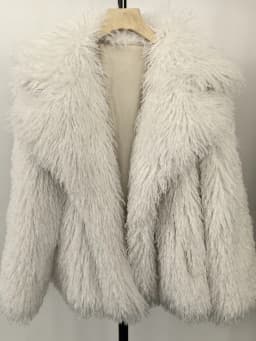 Aynaray 2025 Winter Women Faux Fur Jacket Solid Khaki Long Sleeve Thick Warm Outwear Fluffy Coat For Women