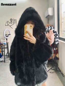 Nerazzurri Autumn Winter Oversized White Black Warm Shaggy Hairy Faux Fur Coat Women with Hood Loose Casual Fluffy Jacket 2023