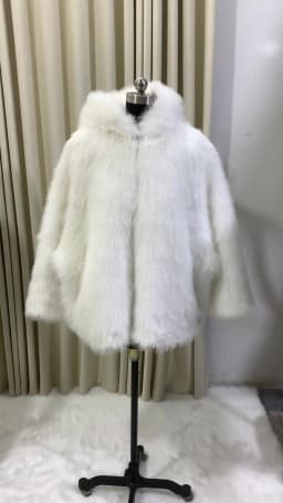 Nerazzurri Autumn Winter Oversized White Black Warm Shaggy Hairy Faux Fur Coat Women with Hood Loose Casual Fluffy Jacket 2023