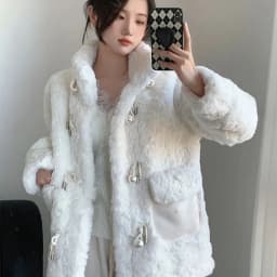 Winter Woman Fluffy Lamb's Fur Coat Warm Faux Fur Coat Collar Short Outerwear Coat Cowl Button Korean Fur Jackets New