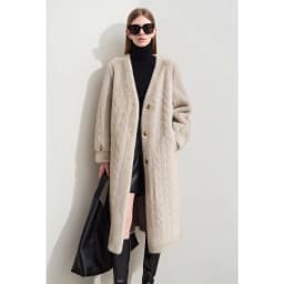 AMII Minimalist Fur Coats Woman 2026 Winter New Warm V-neck Pocket Women's Clothing Elegant Female Long Fur Outerwear 12424023
