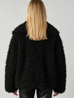 LIMO Women Shaggy Faux Fur Wide Lapel  Long Sleeve Cropped Fluffy Warm Winter Loose Streetwear Fashion Outer Coat