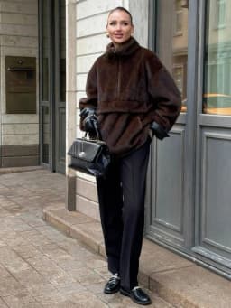 DFDG Women's Designer Street Oversized Plush Faux Fur Jacket Autumn Winter 2025 Half Zip Stand Collar Solid Color Hooded Coat
