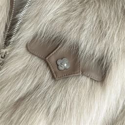 2025 New Autumn Winter Fur Coat Women's Short Lapel Imitation fox fur Long sleeved Korean version Fashion Zipper Thicken Top