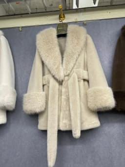 Coats Faux Fox Fur Women Thick Warm Long Coat Turn Down Collar Maxi Warm Jackets Thick Elegant Coat Belt Outerwear Autumn Winter