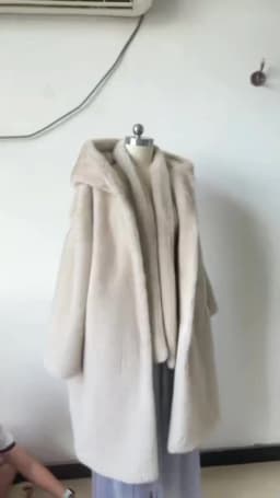 2025 Luxury Brand Hooded Faux Fur Coat Women Plus Long Warm Thick Winter Mink Fur Outerwear High-End Furry Belts Fur Overcoat