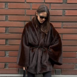 Women's Elegant Faux Fur Coat Fashion Oversized Long Sleeve Warm Belt Waist Jacket Lady 2026 Spring New Chic Street Outerwear