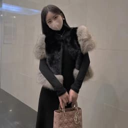 South korea Dongdaemun Autumn and Winter New Retro Sweet Fur Fur Vest Patchwork Heavy Industry Imitation Fox Fur Outerwear Women