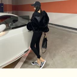 Y2k Women Soft Faux Fur Jacket Autumn Winter Cropped Jacket Black Long-sleeve Streetwear Zipper Jacket Warm Fur Coat Hooded Tops