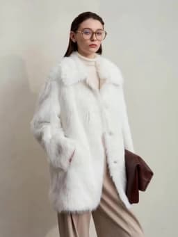 AMII Winter Fur Coat 2025 Autumn New Turn-Down Collar Versatile Coat Woman Long Sleeves Loose Casual Women's Outerwear 12554008