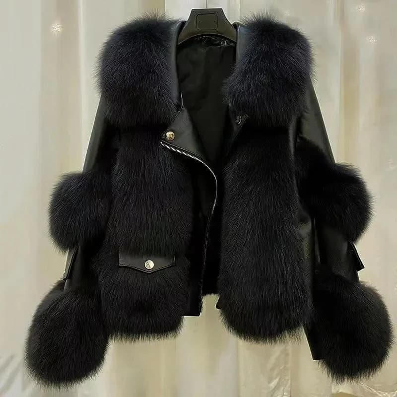 2026 Winter New Fashion Imitation Fox Fur Short Young Coat Fashion Temperament Motorcycle style fur Coats Warm Female Parkas