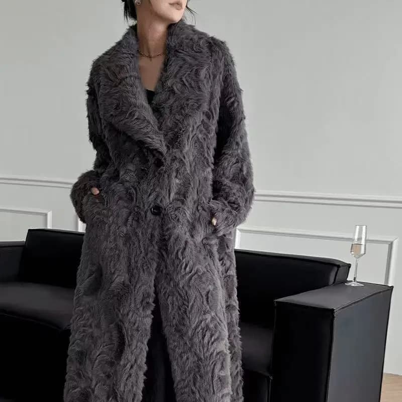 2025 New Fur Coat Lamb Fur Fur Integrated Winter Clothing Loose Warm Small Lake Sheep Knee Long Coat