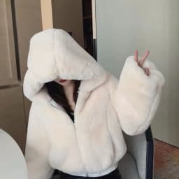 Luxury Short Faux Rabbit Fur Coat Women Crop Top Winter Thicken Warm Clothing Small Furry Hooded Faux Fur Jacket Fluffy Jackets