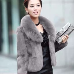 Korean Women Long Sleeved Fur Jacket 2025 Ladies High End Faux Fur Short Coat Winter Female Fashion Large Size 5XL Plush Outwear