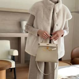 New Arrivals Faux Mink Fur Women Coat Winter Fall Warm Turtle Neck Petal Sleeves Korean Fashion Girls Faux Fur Jacket