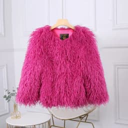 TARUXY Fashion Luxury Cropped Faux Fur Coat Women's Winter 2025 Ins Hot Fluffy Short Faux Fur Jacket Street Style Warm Outwear