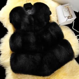 HJQJLJLS 2022 Autumn Winter Thick Warm Faux Fur Vest Women High Quality Fashion O-Neck Short Fur Coat Female Jacket Fuzzy Coat