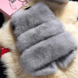 HJQJLJLS 2022 Autumn Winter Thick Warm Faux Fur Vest Women High Quality Fashion O-Neck Short Fur Coat Female Jacket Fuzzy Coat