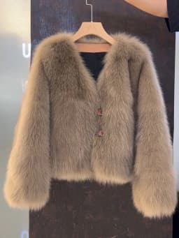 V Neck Faux Fur Fox Coat Women Vintage Slim Long Sleeve Elegant Jacket Winter Casual Female All Match Korean Soft Solid Outwear