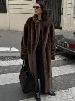 Tuularose Faux Fur Long Coat Women's Lace-up Thickened Long Fur Coat Jacket 2025 Winter Fluffy Plush Warm Lapel Vintage Outwear