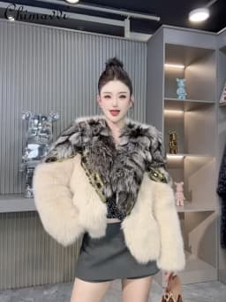 Winter Clothes New European Mink Fur Shearling Coat Women Fashion Real Fox Fur Collar Loose Long Sleeve Warm Elegant Fur Coat