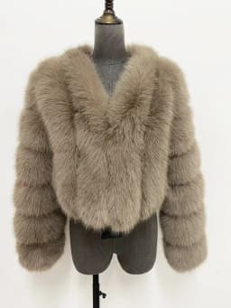 ZADORIN Luxury Cropped White Faux Fox Fur Coat Woman Clothing V Neck Long Sleeve Winter Fluffy Faux Fur Jacket Fur Coats Woman