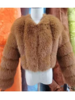 ZADORIN Luxury Cropped White Faux Fox Fur Coat Woman Clothing V Neck Long Sleeve Winter Fluffy Faux Fur Jacket Fur Coats Woman
