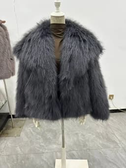 European American Winter New Fashion Women's Elegant Casual Trendy Simple Basic Faux Fur Cardigans Female Clothes Coats Tops