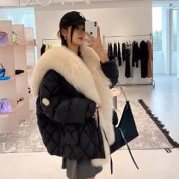 2026 Luxury Fox Fur Collar Long Coats Women Winter Soft Warm Loose Jacket Puffer Parka Female Windproof Snow Outwear Coats