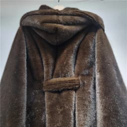 HKSH 2025 Winter New Women's Faux Fur Coat Hooded Batwing Sleeve Sashes Fashion Elegant Luxury High-end Tide Warm Jacket HK16165