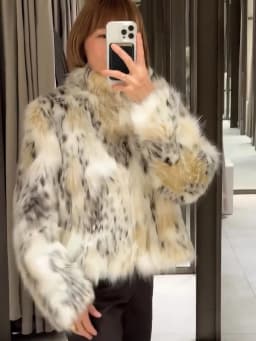 2026 Winter Animal Print Fluffy Faux Fur Coats For Women Chic Thick Warmth Stand Collar Jacket Street Lady Long Sleeve Outerwear