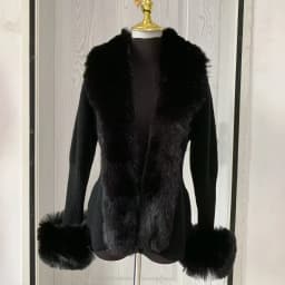 Women Faux Fur Knitted Cardigan with Fox Whole Fur Collar Autumn-Winter Luxury Faux Fox Fur Cardigan Fashion Sexy Artificial Fur