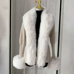 Women Faux Fur Knitted Cardigan with Fox Whole Fur Collar Autumn-Winter Luxury Faux Fox Fur Cardigan Fashion Sexy Artificial Fur