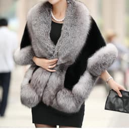 Women's Faux Fur Cape Jacket Winter Warm White / Black / Burgundy Large Fur Collar Short Section Young Lady 2021 New