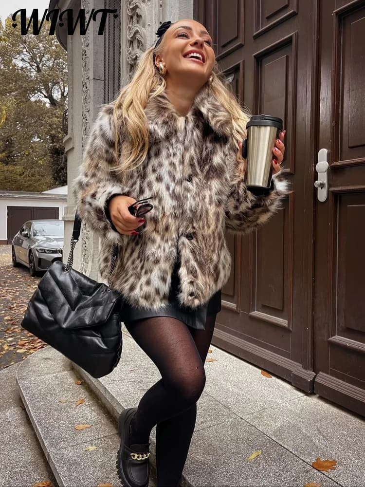 Fashion Leopard Faux Fur Coat Women Casual Lapel Single Breasted Plush Warm Overcoat 2025 Winter New Lady Cozy Print Streetwear