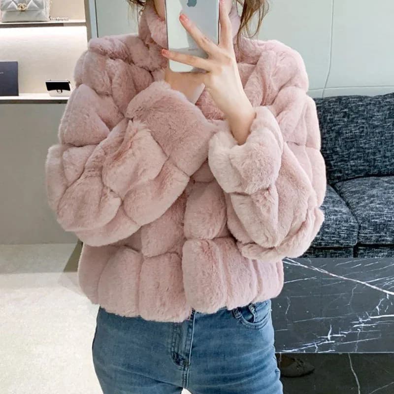 Women's Fur Integrated Jacket New Autumn Winter Short Imitation Mink Fur Coat Versatile Velvet Tops Female Outerwear Clothes