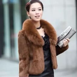 Faux Fur Coat Women Black 4XL Short Jacket 2023 New Winter Fashion Mom Rabbit Fur Slim Green Fox Fur Collar fluffy jacket