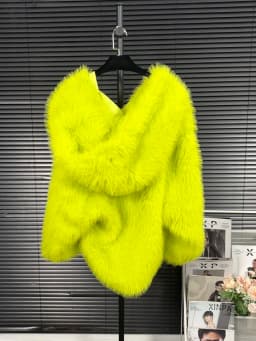 DEAT Fashion Faux Fur Coat Women's Hooded Long Sleeve Green Black Loose Plush Imitation Fox Fur Jacket Winter 2024 New 7AB6469