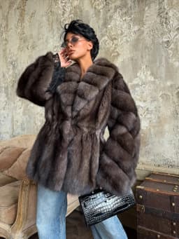 Women's Elegant Fake Fur Jacket Fashion Winter New Sleeve Bell Lapel Long Sleeve Coat Luxury Daily High Street Lady Outwear 2026
